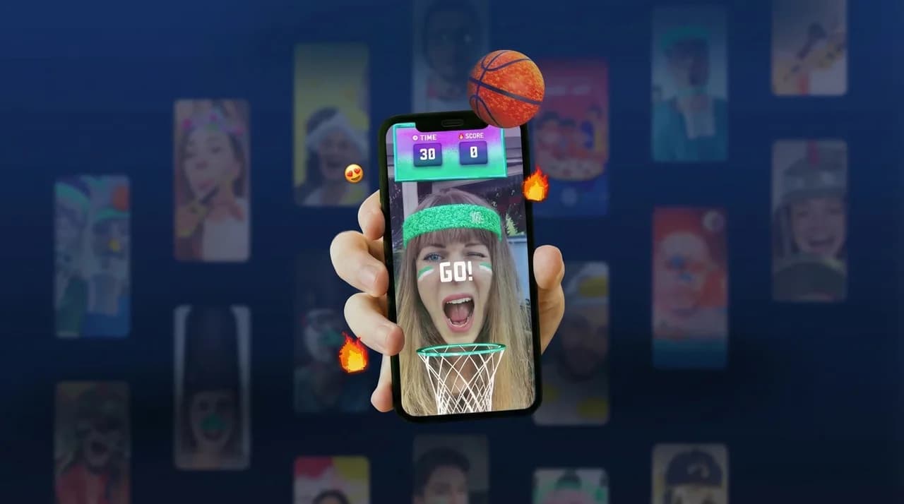 Social AR experience for BIG CITY Pizza with games and face filters.